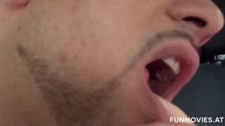 Si fa succhiare il cazzo da una ragazza che gli ha dato un passaggio. Masturbazione, Sceneggiatura XXX, Sesso all'aperto