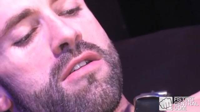 Verifica la tua età