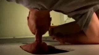 Questo ragazzo succhia un cazzo duro