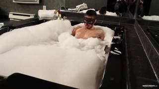 Verifica la tua età