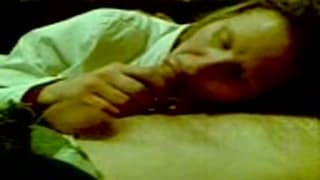 Un pompino da una calda milf vogliosa