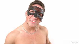 Justin Filion si rilassa con una sega