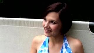 Lei ama rimbalzare su e giù sul suo cazzo