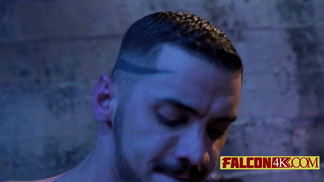 Verifica la tua età