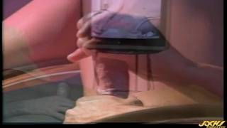 Dean Johnson gode insieme a Hank Conrad