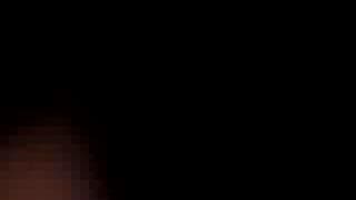 Lui le riempie il culo con tanta sborra