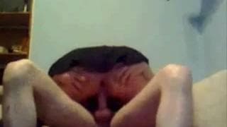 Lui ha usato dell'olio prima di incularla