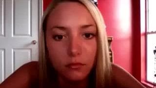 Bella ragazza che si tocca per sborrare Bella ragazza che si tocca per sborrare