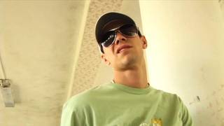 Verifica la tua età