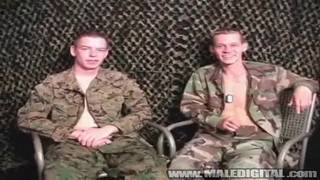 Todd Hunter e PJ che si godono i loro cazzi