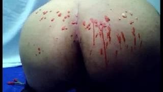 Questo schiavo ama provare dolore prima del piacere