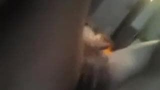Una giovane studentessa vuole godere Una giovane studentessa vuole godere