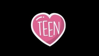 Jewelz Blu è felice di succhiare in questo video