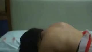 Questa calda mora ama godere a pecorina Questa calda mora ama godere a pecorina