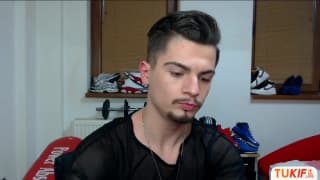 Verifica la tua età