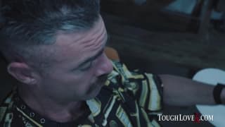 Verifica la tua età
