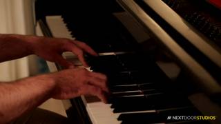 Giovane ragazzo gay ama il cazzo dell'insegnante di pianoforte Giovane ragazzo gay ama il cazzo dell'insegnante di pianoforte