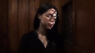 Il confessionale diventa un gloryhole e un luogo per scopare Il confessionale diventa un gloryhole e un luogo per scopare