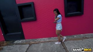 Verifica la tua età