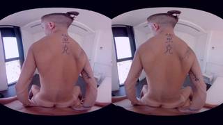 Una sessione gay in realtà virtuale davvero bollente