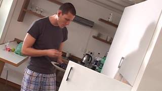 Verifica la tua età