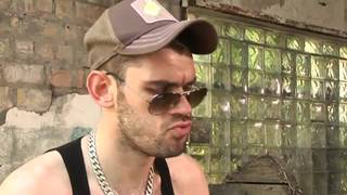 Verifica la tua età