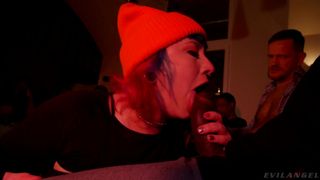 Proxy Paige sta per prendere 6 cazzi in questa gangbang pazzesca Proxy Paige sta per prendere 6 cazzi in questa gangbang pazzesca