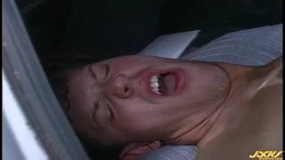 Sesso anale gay nel retro dell'auto Sesso anale gay nel retro dell'auto