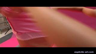 La pornostar Claire Castel scopa con la sua amica La pornostar Claire Castel scopa con la sua amica