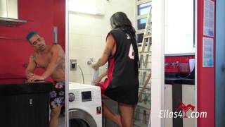 Evelyn Buarque si fa scopare analmente da Oscar Luz