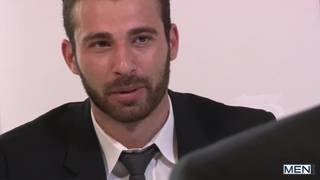 I dilfs gay esecutivi leccano il culo e scopano