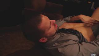 Brenden Cage adora sentirlo nel suo culo