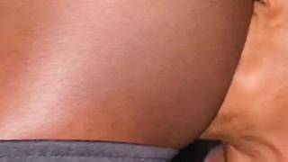 Azione amatoriale di deepthroat con drummerboi4real