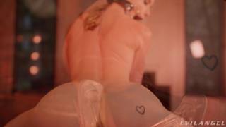 Scarlet Chase si fa allargare il buco del culo nel bondage Plug anale, Saliva, Pecorina Anale