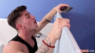 Verifica la tua età