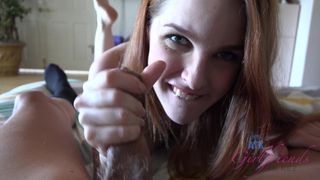 Amarna Miller vuole che la masturbino ma anche vuole masturbarti