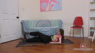 Sia Wood è tutta pelosa, ma adoriamo vedere il suo corpo così