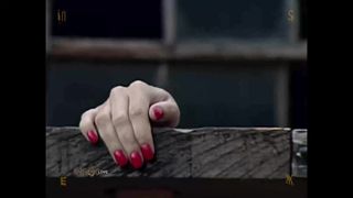 Wenona legata in posizione BDSM riceve una punizione brutale