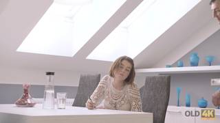Verifica la tua età