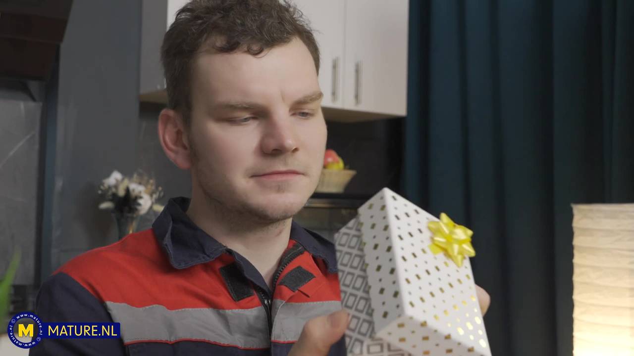 Verifica la tua età