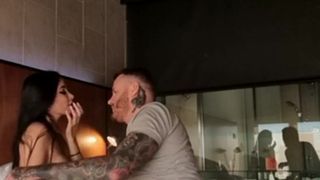 Verifica la tua età