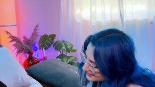 Lei invita uno sconosciuto per scoparla, per i fan di Kalamite!