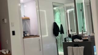 Margot desidera che le mettano sperma in bocca dopo aver succhiato molto