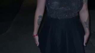 La francese Margot si mette a scopare come le piace in questa festa!