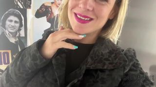 In camera wen tutti vengono a sapere come il suo macho la scopa