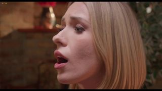 Il sesso lesbico proibito e appassionato di Kitana Lure e Angelika Grays