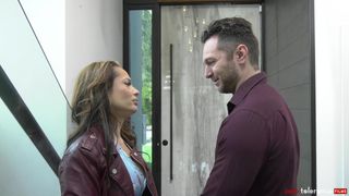 La MILF Crystal Rush in un YouPorn con Brad Sterling