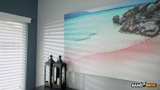 La Robot Lacey Jane succhia il cazzo quando è in modalità troia