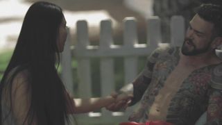 Blake Wilde spia Katana e Juan Lucho a scopare fuori
