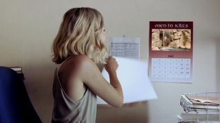 Tutti i mesi del calendario lei immagina una scopata!